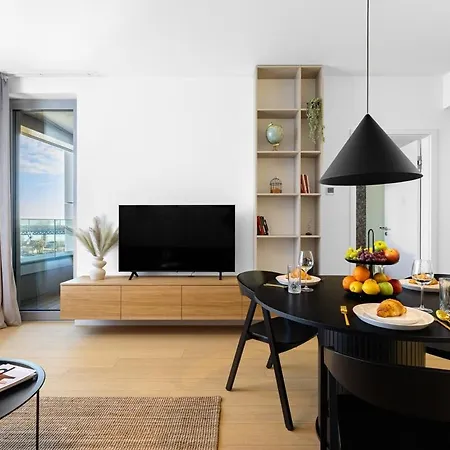 Stylish Haven Skypark Apartment