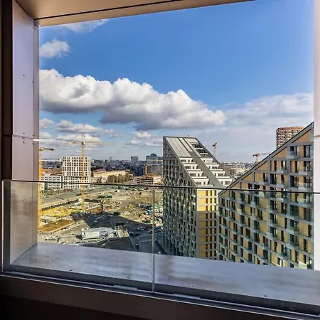 Apartment Stylish Haven Sky Park *