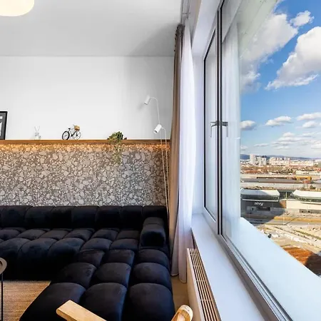 شقة Stylish Haven Skypark براتسيلافا