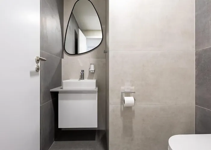 Stylish Haven Skypark Apartment